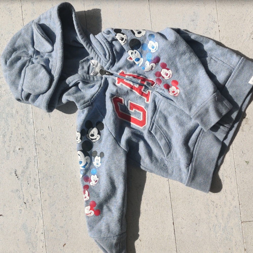 Disney Gap sweatshirt hoodie toddler